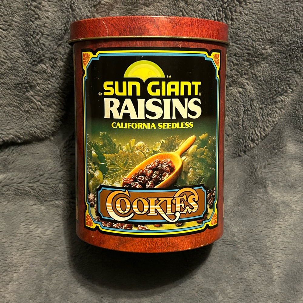 😉Bundle Days😉 Sun Giant Raisins California Seedless With Cookie Recipes Tin